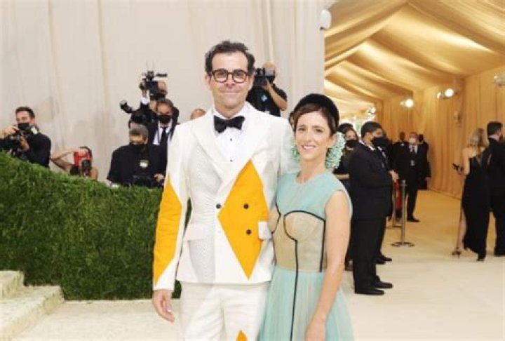 Adam Mosseri - Net Worth, Age, Height, Birthday, Bio, Wiki!