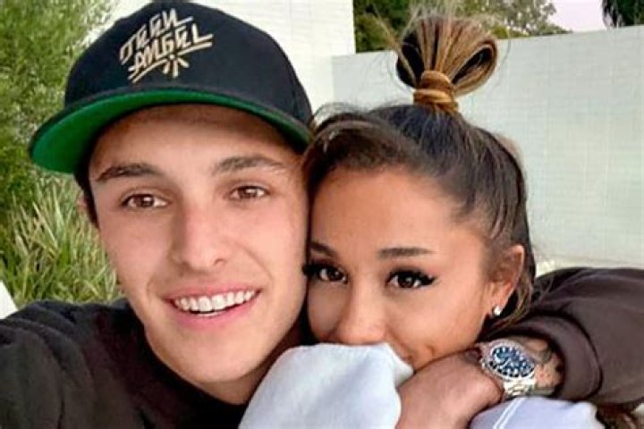 Ariana Grande’s Bio, Age, Children, Husband, Net Worth