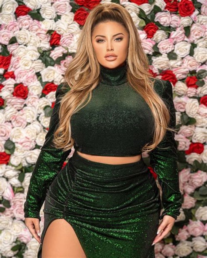 Ashley Alexiss Net Worth, Age, Height, Bio, Birthday, Wiki!