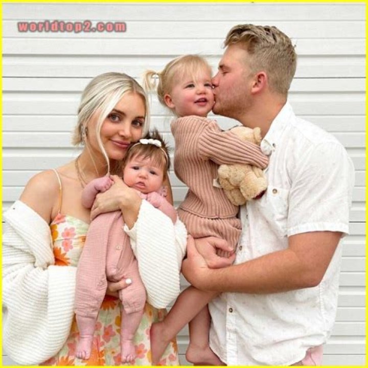 Aspyn Brown Net Worth, Age, Height, Bio, Birthday, Wiki!