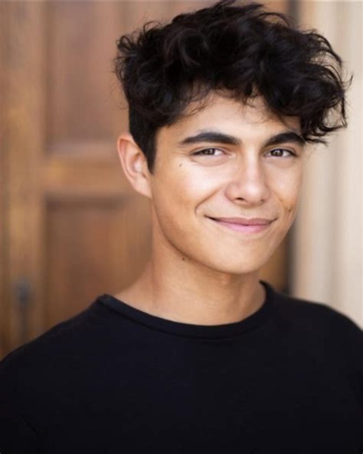 Benoftheweek- Wiki, Bio, Age, Height, Net Worth, Girlfriend