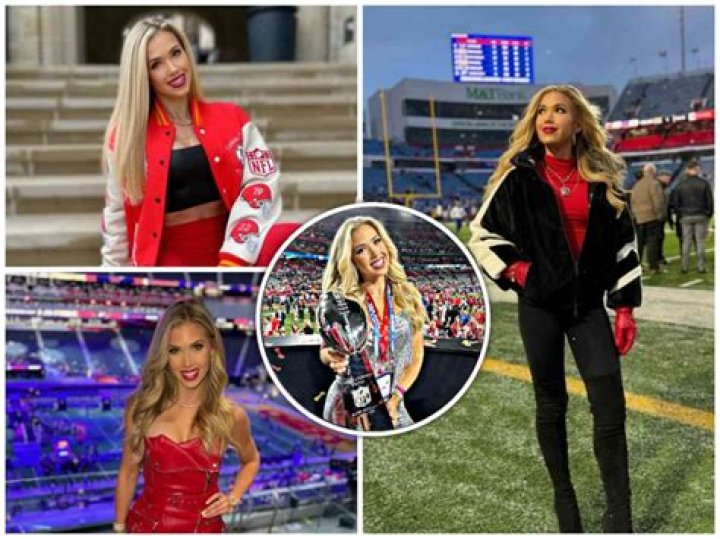 Blu Hunt Net Worth, Age, Height, Bio, Birthday, Wiki!