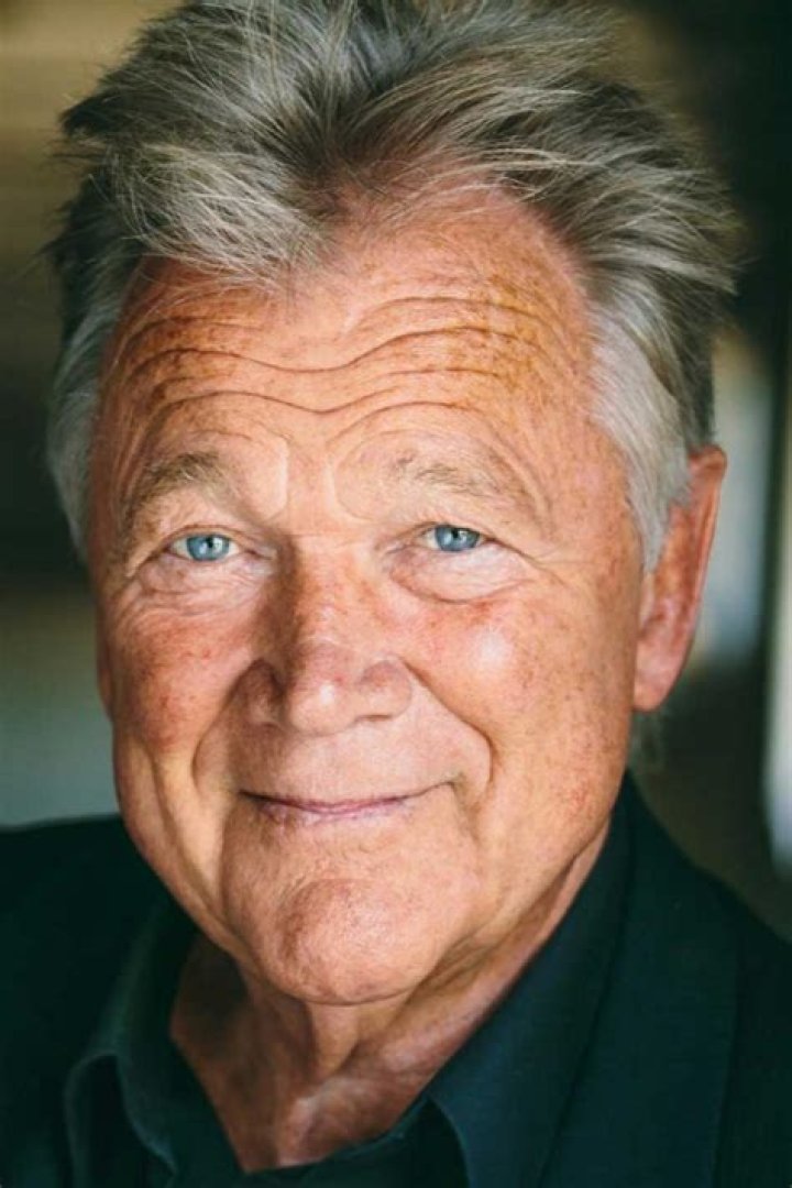 Bo Svenson Net Worth 2024, Age, Height, Bio, Birthday, Wiki!