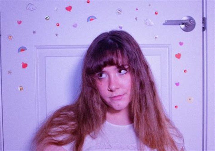 Brye Experiences Longing and Romance in "Jenna"