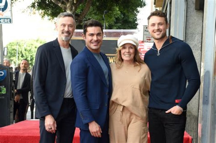 Cam Reddish Siblings: Does Cam Reddish have a brother?