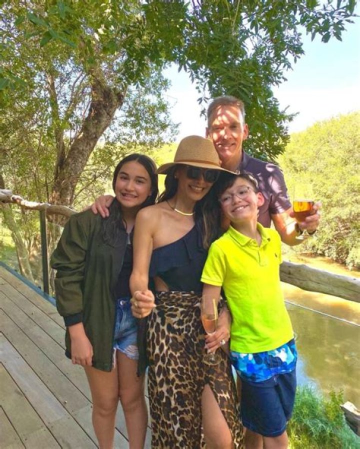 Carlos Rivera Parents:Meet Jose Gonzalo and Maria De Lourdes