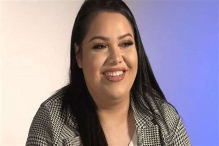 Carolyn Garcia - Net Worth, Age, Height, Birthday, Bio, Wiki!