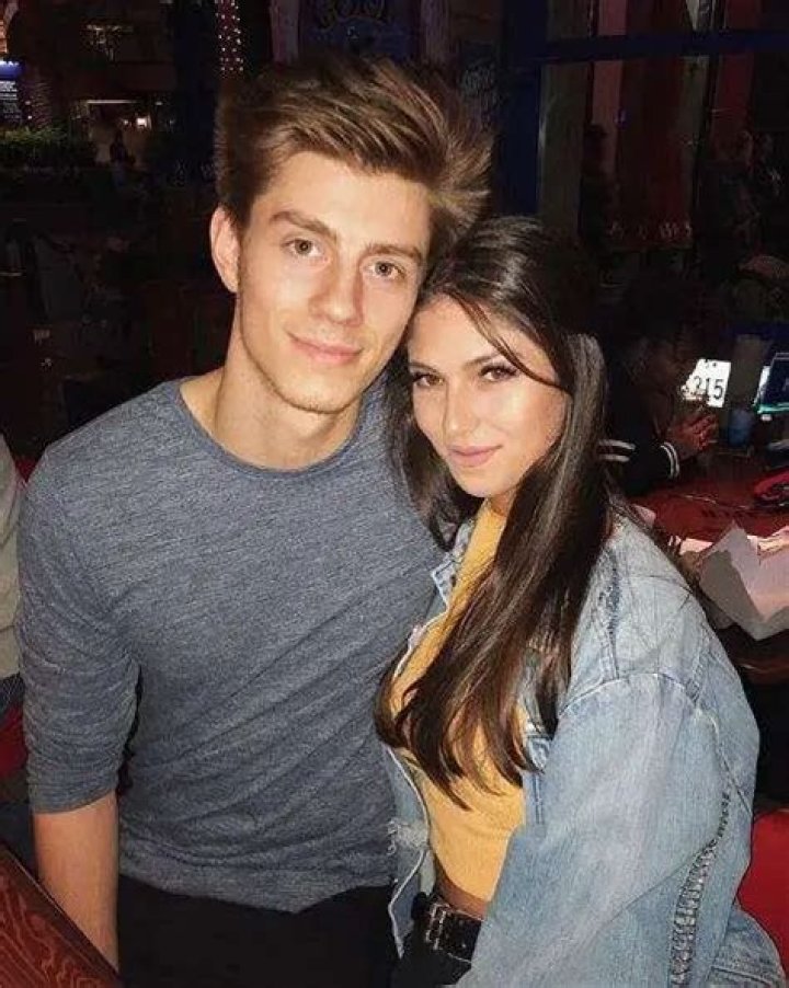 Chance Sutton- Age, Height, Girlfriend, Net Worth, Ethnicity