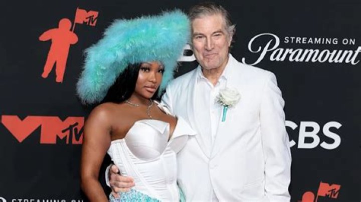 Charlie Walker Net Worth 2024, Age, Height, Bio, Birthday, Wiki!