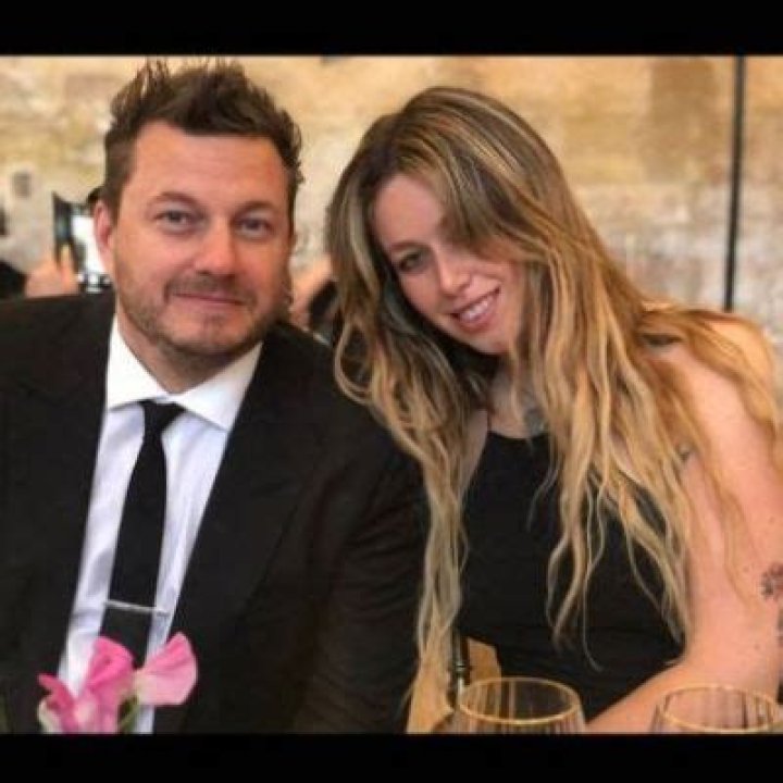 
Cole Huvane- Wiki, Age, Net Worth, Husband, Ethnicity, Height, Career	