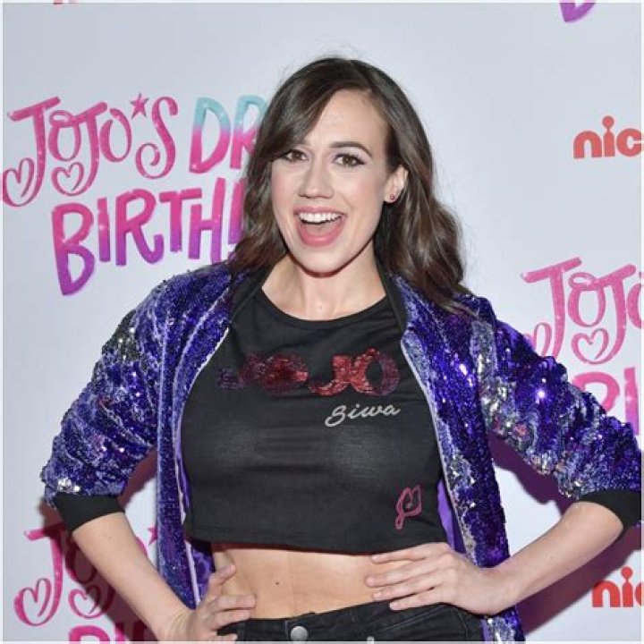 Colleen Ballinger Net Worth, Age, Height, Bio, Birthday, Wiki!