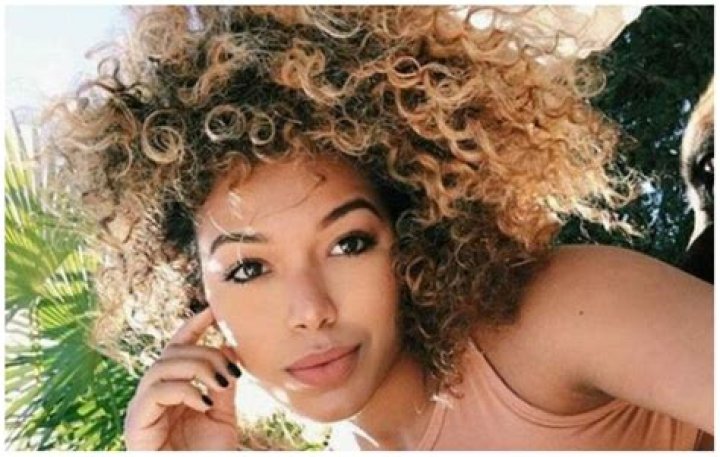 Cynthia Gauthier - Net Worth, Age, Height, Birthday, Bio, Wiki!