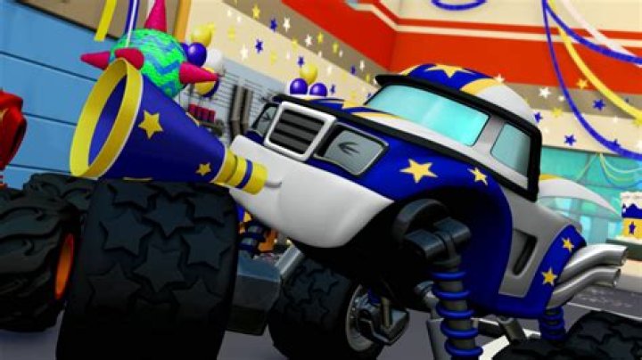 Darington Hobson - Net Worth, Age, Height, Birthday, Bio, Wiki!