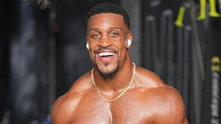 Derrick Hall Net Worth, Age, Height, Bio, Birthday, Wiki!