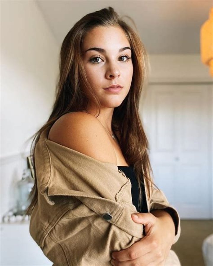 Dylan Ratzlaff - Net Worth, Age, Height, Birthday, Bio, Wiki!