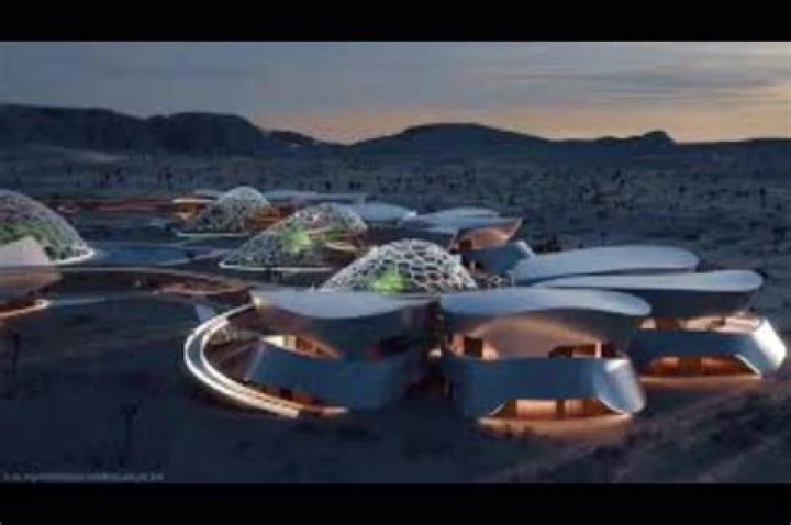 Elon Musk Reportedly Builds Luxurious Hotel On Mars