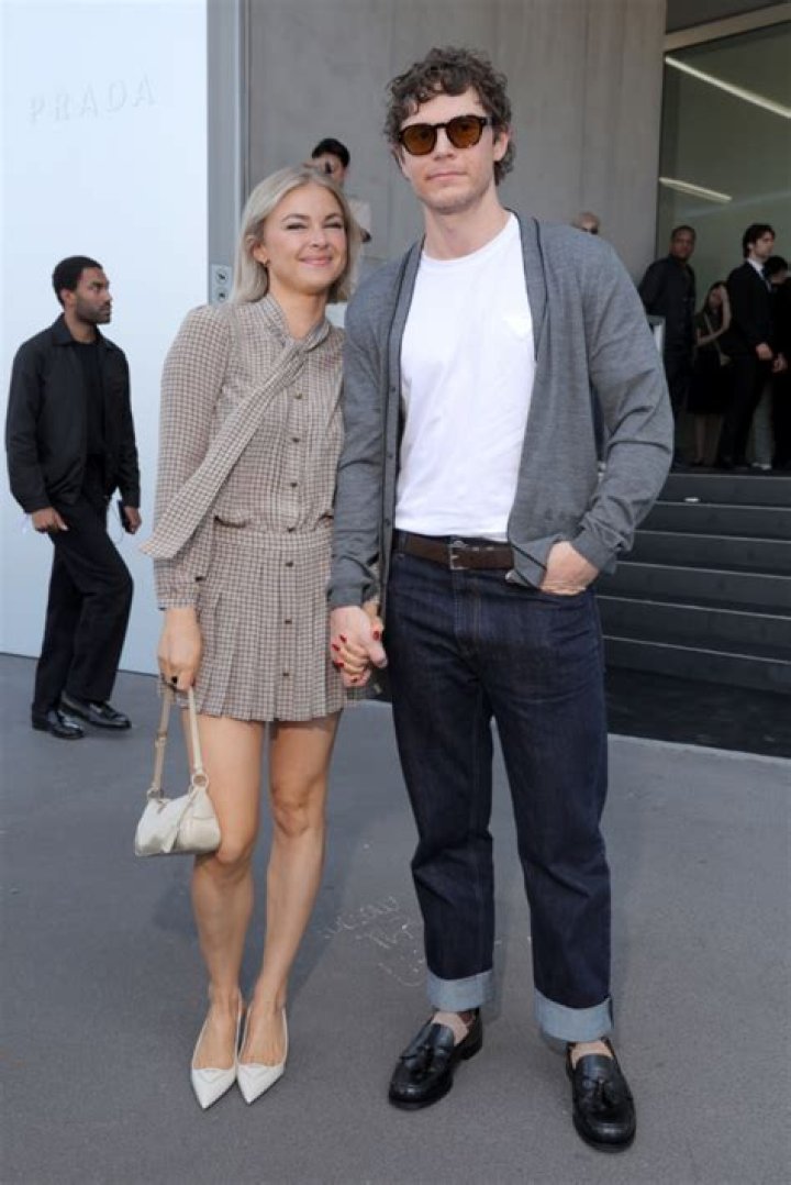 Evan Barth’s Girlfriend: Who is Evan Barth Dating?