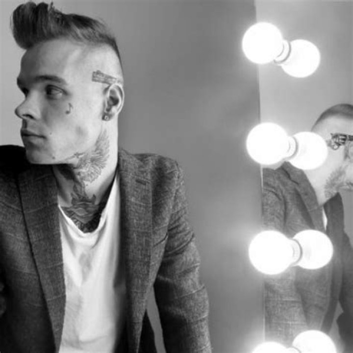 EXCLUSIVE CELEBMIX PREMIERE: Russian Roulette's New Single "Fight This Addiction" Featuring Layzie Bone Is Here