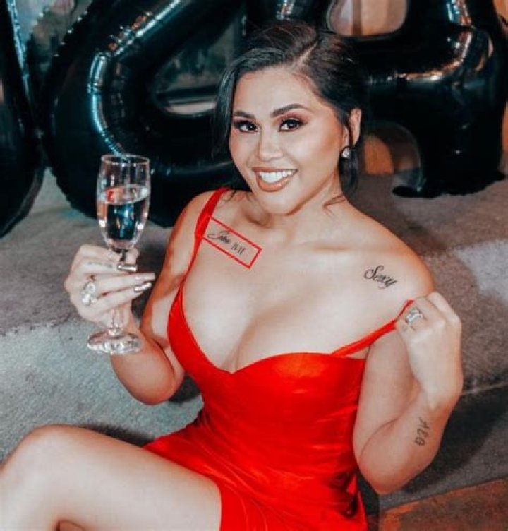 Gomita Net Worth, Age, Height, Bio, Birthday, Wiki!