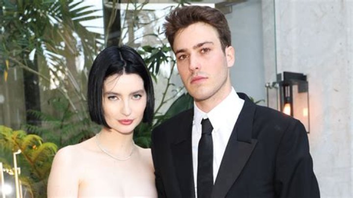 Graham Walker- Net Worth, Wiki, Age, Wife, Marriage, Ethnicity, Height