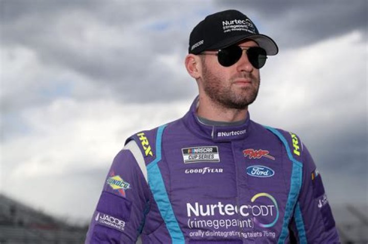 Hannah Ware - Net Worth, Age, Height, Birthday, Bio, Wiki!