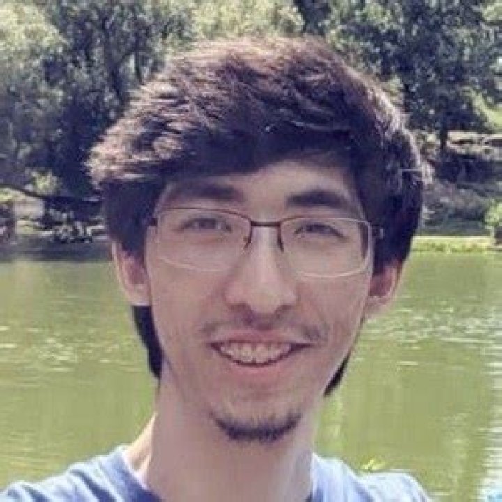 Hayashii- Bio, Age, Twitch, Net worth, Girlfriend, Height, Career