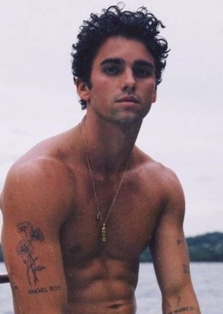 Jay Alvarrez Net Worth, Age, Height, Bio, Birthday, Wiki!