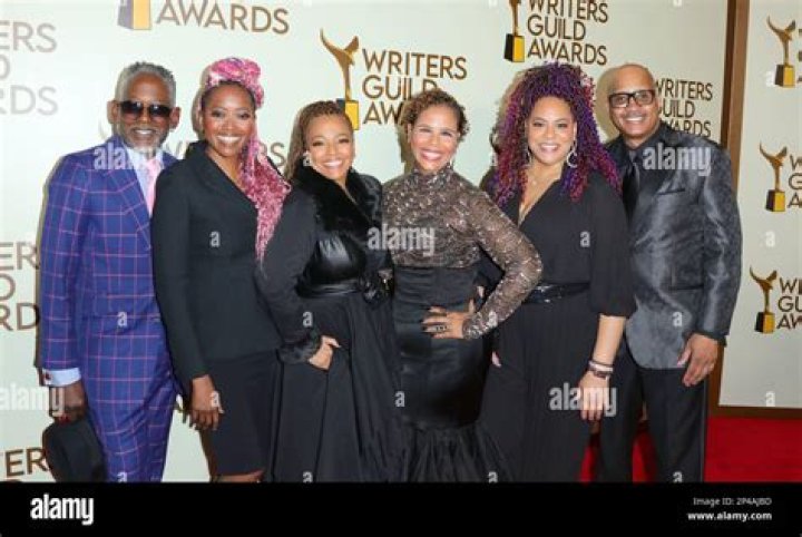 John Henton Net Worth, Age, Height, Bio, Birthday, Wiki!