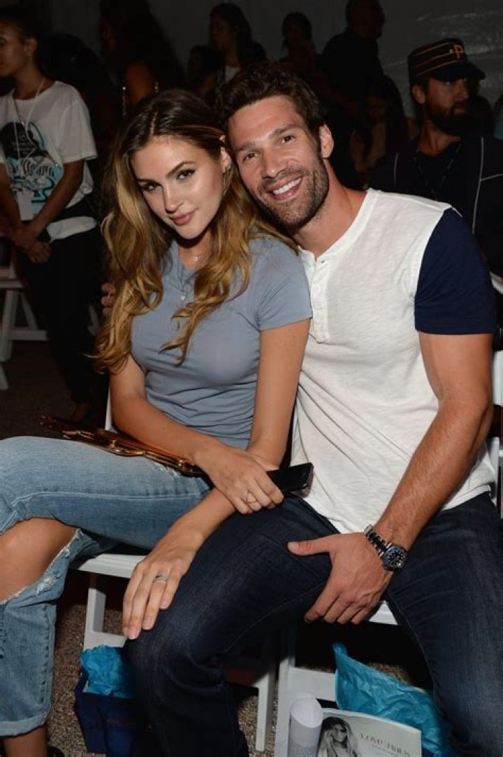 Johnny O'Connell Net Worth, Age, Height, Bio, Birthday, Wiki!