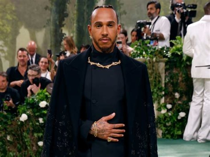 Josh Hamilton Net Worth, Age, Height, Bio, Birthday, Wiki!