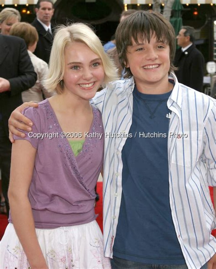 Josh Hutcherson Bio, Age, Parents, Wife, Children, Net Worth