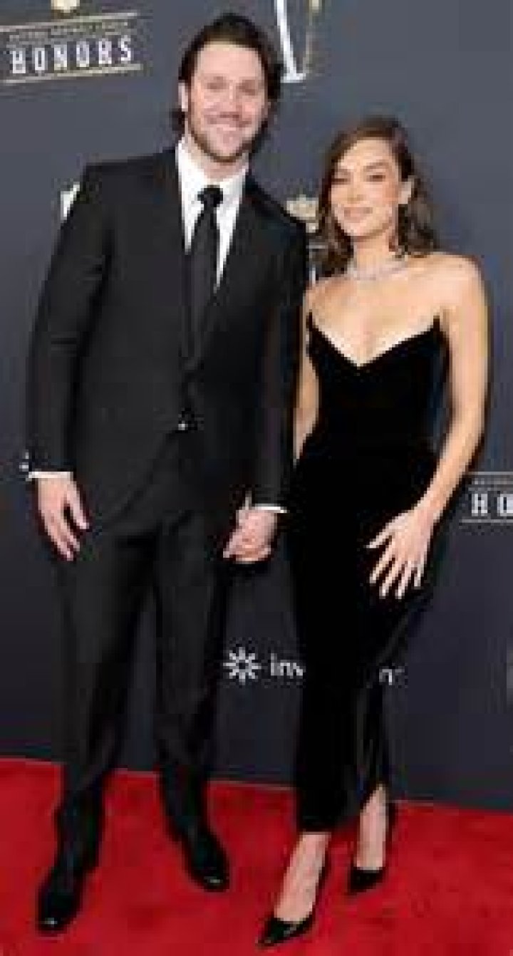 Josh Randall’s Girlfriend: Who is Josh Randall Dating?