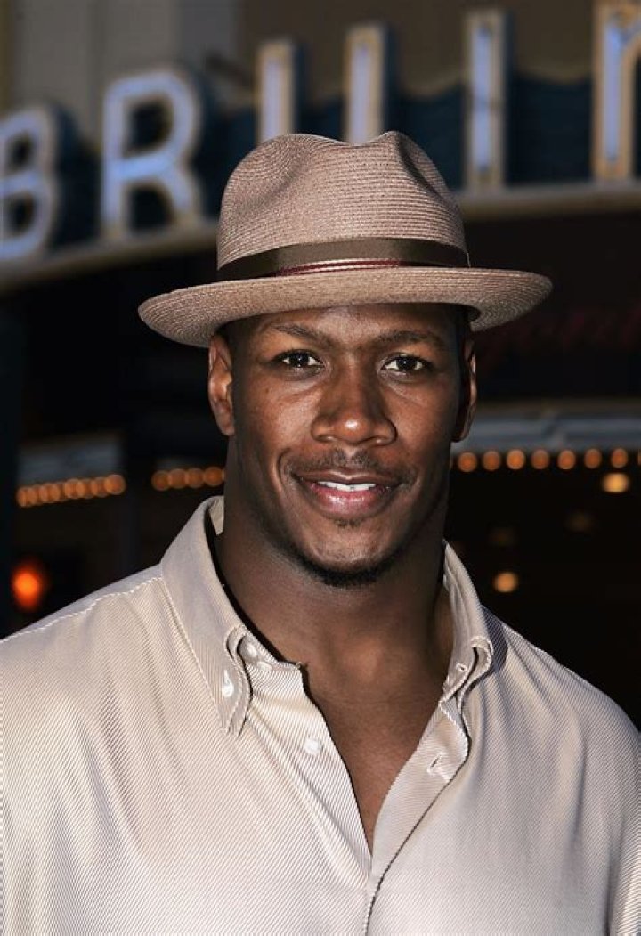 Justin Duff - Net Worth, Age, Height, Birthday, Bio, Wiki!