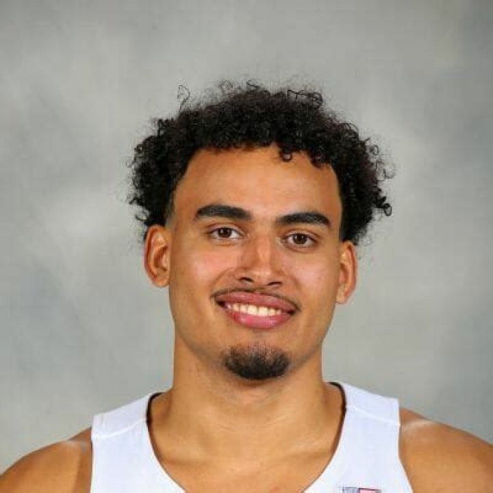 Justin Minaya- Wiki, Bio, Age, Height, Girlfriend, Net Worth