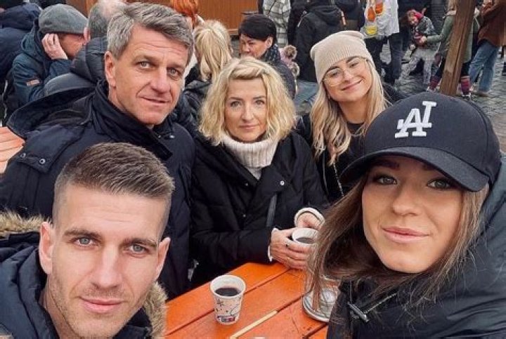 Karolína Muchová Parents: Meet Hana And Josef Mucha