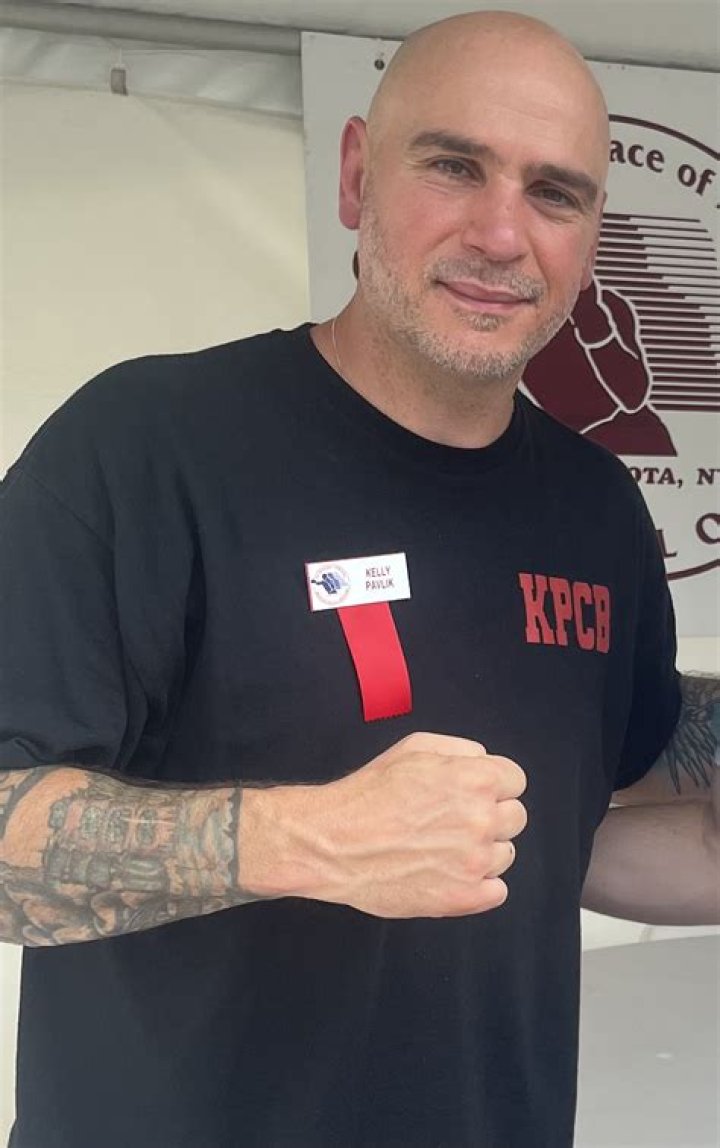 Kelly Pavlik Net Worth, Age, Height, Bio, Birthday, Wiki!