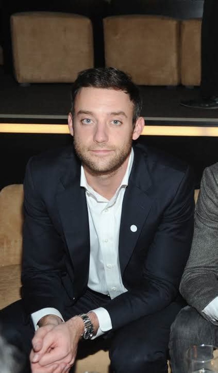 Laurence Maroney - Net Worth, Age, Height, Birthday, Bio, Wiki!