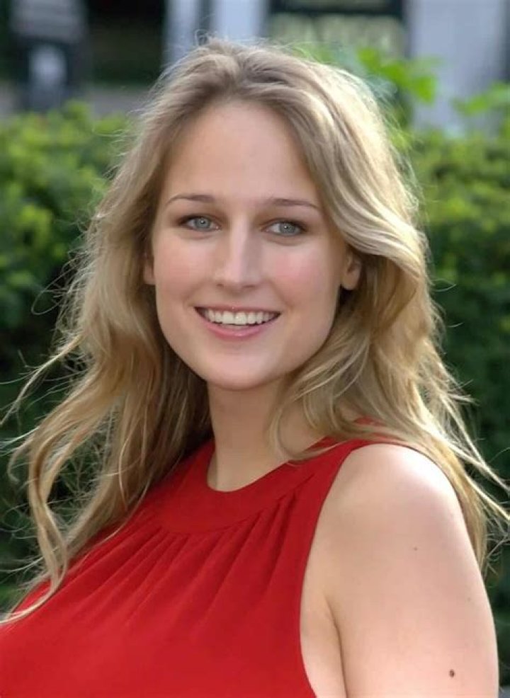 Leelee Sobieski Net Worth 2024, Age, Height, Bio, Birthday, Wiki!