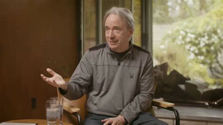 Linus Torvalds Net Worth, Age, Height, Bio, Birthday, Wiki!