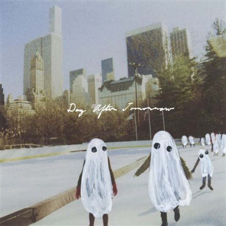 LYRICS: Phoebe Bridgers – Day After Tomorrow