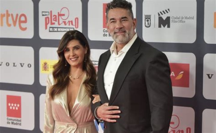 Mayrín Villanueva - Net Worth, Age, Height, Birthday, Bio, Wiki!