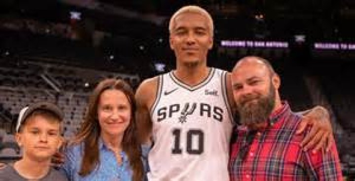 Meet Aneta Sochan And Ryan Williams