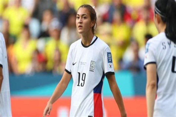 Meet Hye Young And Shane Phair