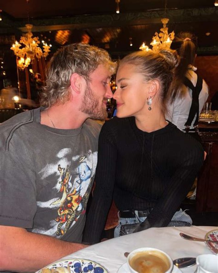Nina Agdal’s Boyfriend: Who is Nina Agdal Dating?