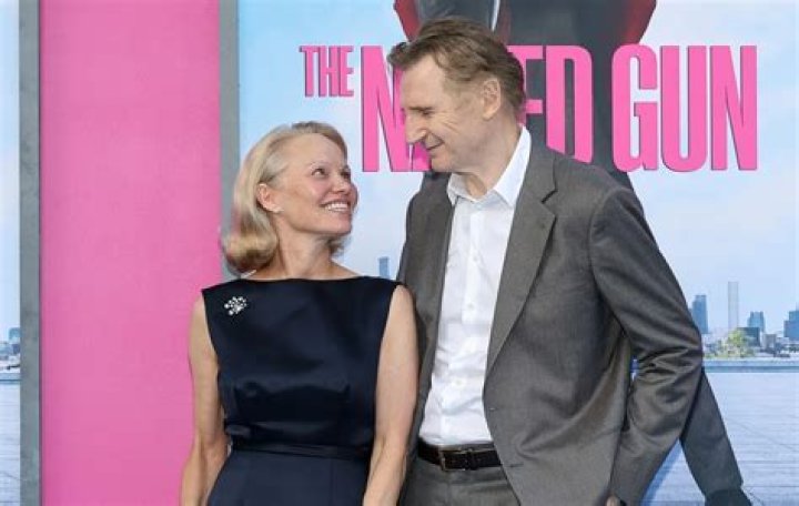 Pamela Sue Anderson Net Worth, Age, Height, Bio, Birthday, Wiki!