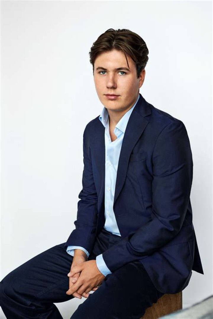 Paul Ince Net Worth, Age, Height, Bio, Birthday, Wiki!