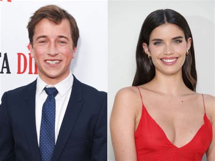 Paulinha Sampaio’s Boyfriend: Who is Paulinha Sampaio Dating?