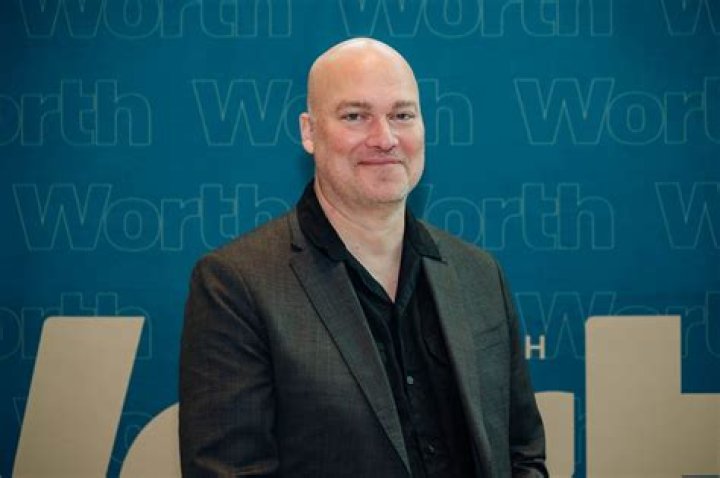 Paulo Costa Net Worth: How Much Is Paulo Costa Worth?