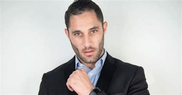 Pedro Tovar- Wiki, Age, Ethnicity, Wife, Height, Net Worth, Career