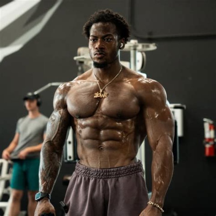 Ronnie Ricketts Net Worth, Age, Height, Bio, Birthday, Wiki!